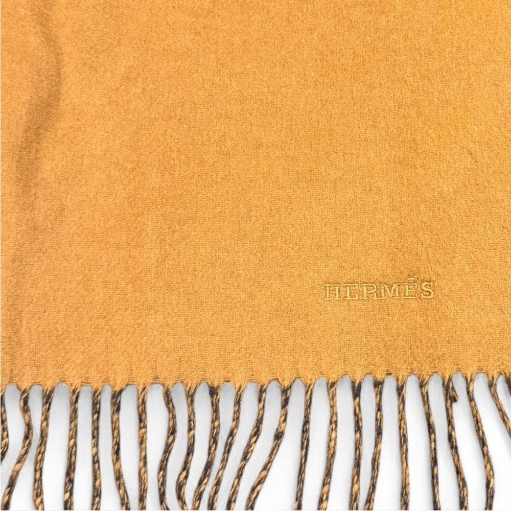 Hermès Unisex Recto-Verso Cashmere Scarf - Picture 3 of 5